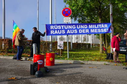 Foto: Martin Pilgram Protest AIRTEC Messe Nord