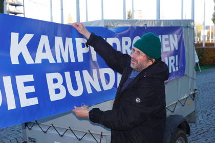 Foto: Martin Pilgram Protest AIRTEC Messe West